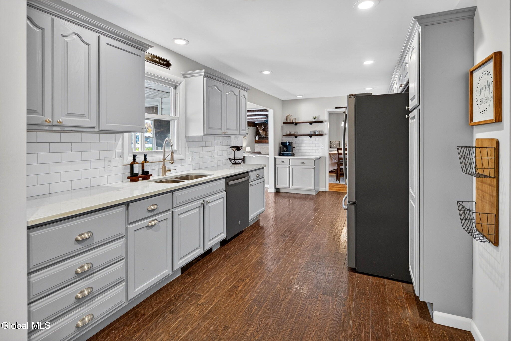 67 Mordella Road Colonie NY 12205