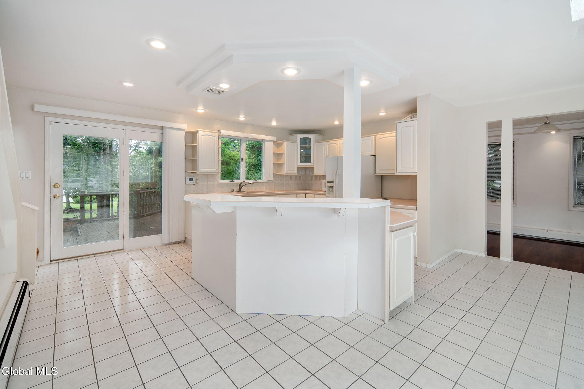 6 Quaker Drive Schenectady NY 12309