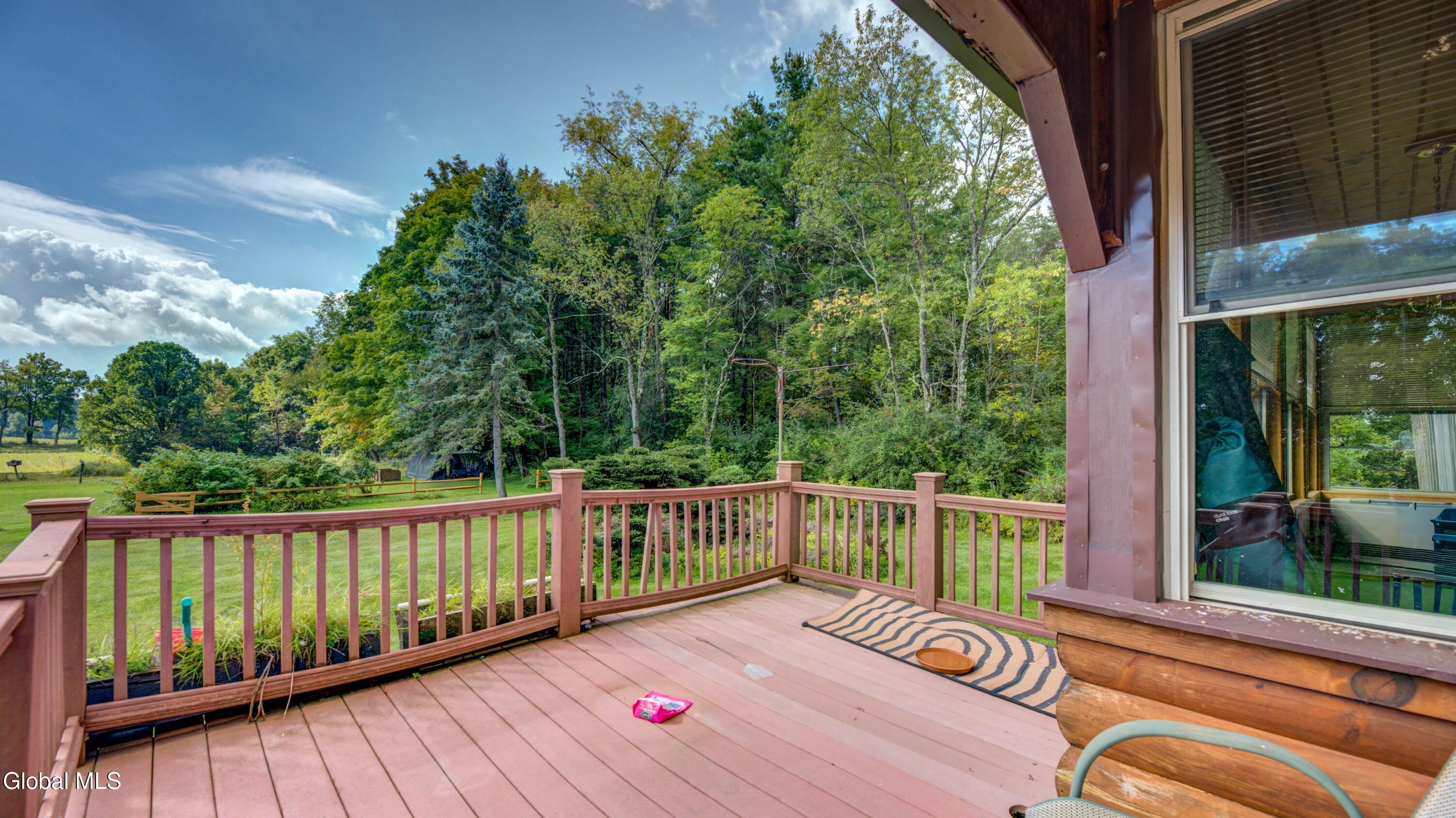 294 Hammondtown Road Amsterdam NY 12010