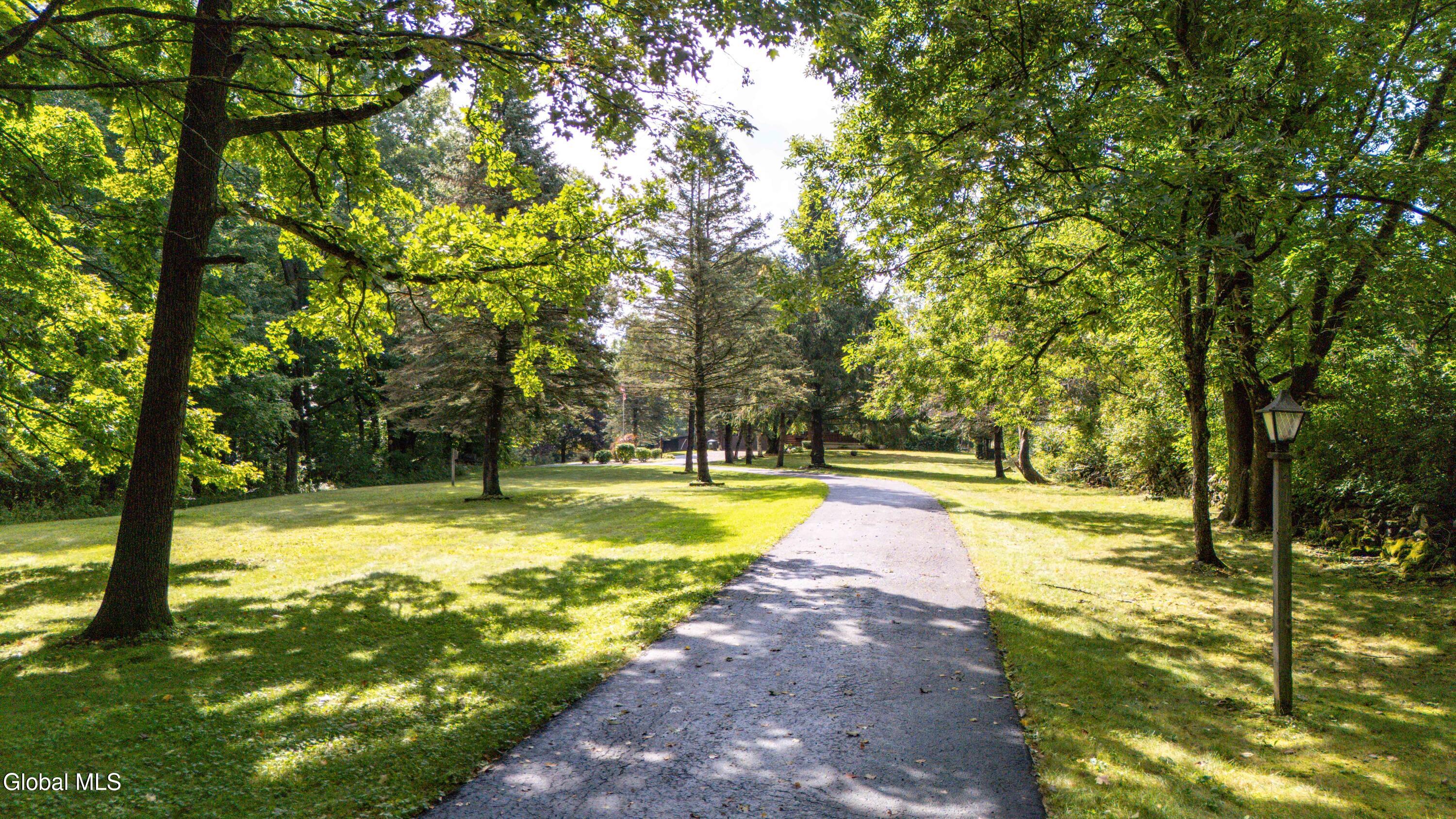 294 Hammondtown Road Amsterdam NY 12010