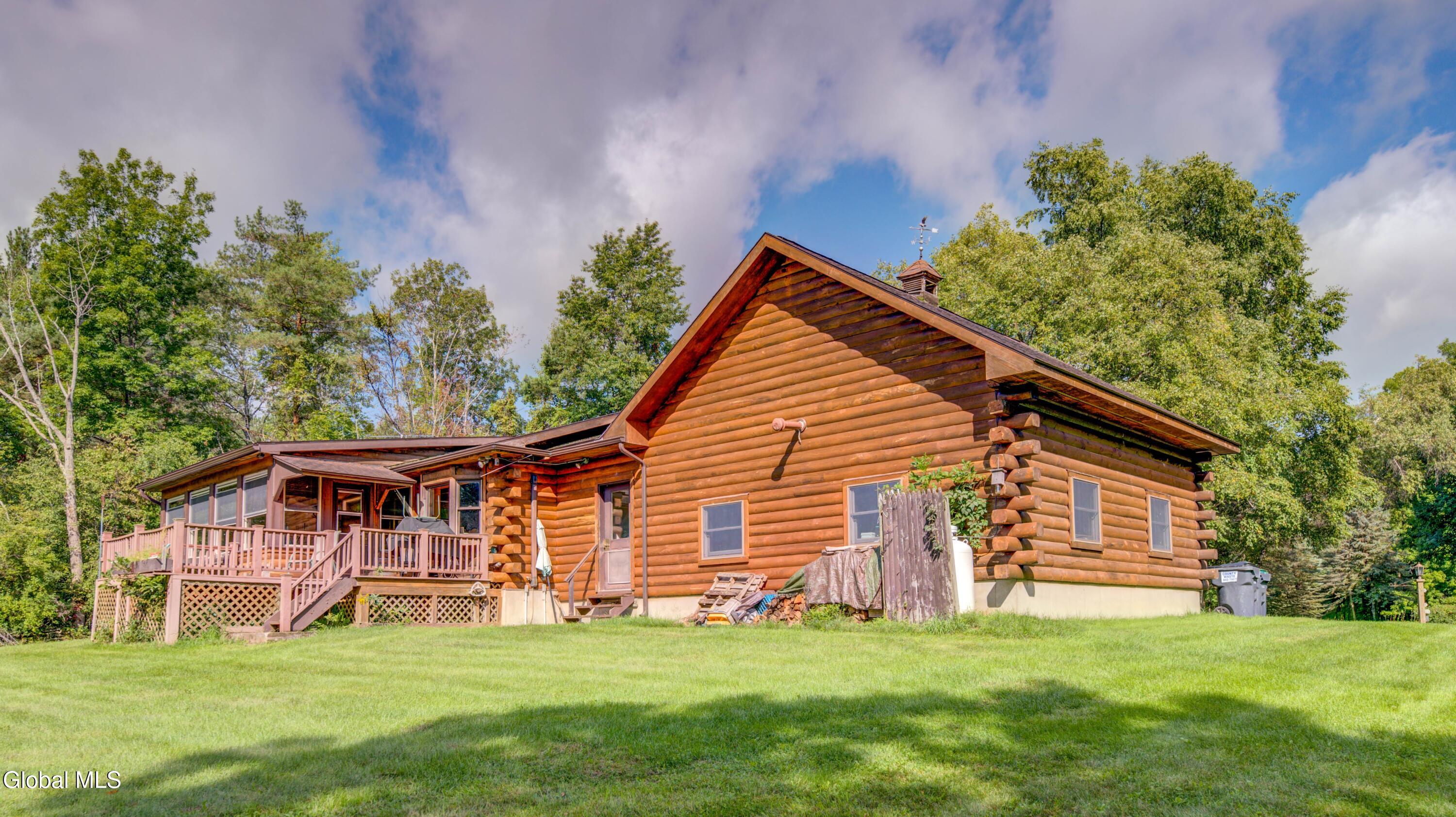 294 Hammondtown Road Amsterdam NY 12010