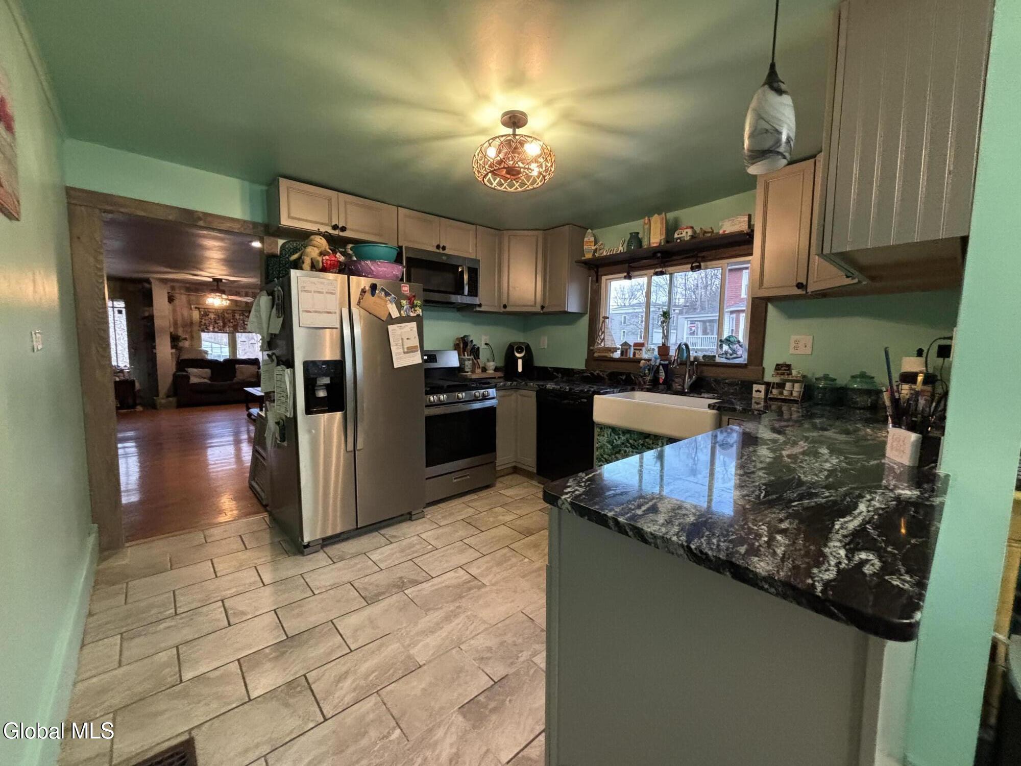 92-94 Reed Street Canajoharie NY 13317