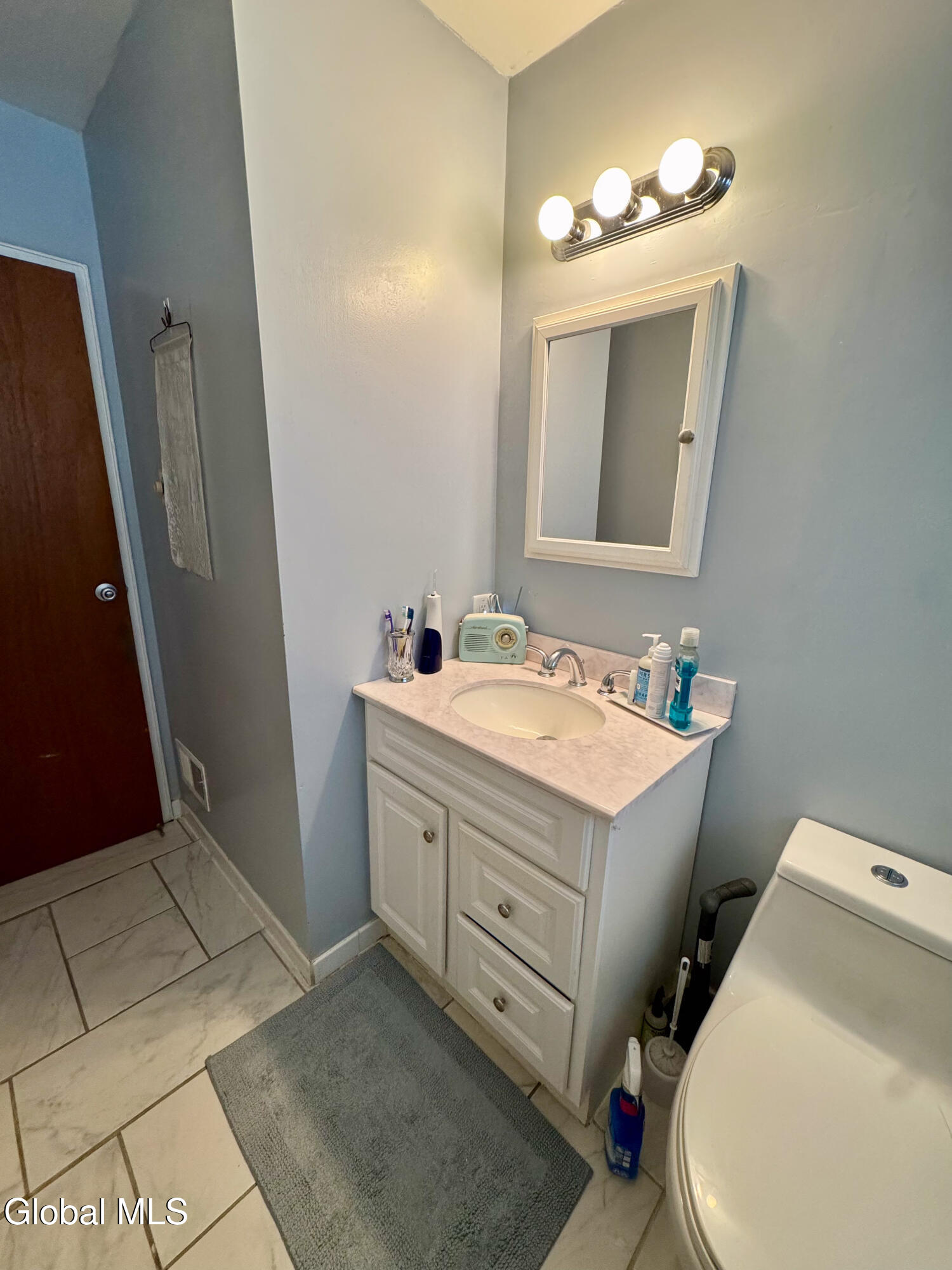 51 Munro Court Troy NY 12180