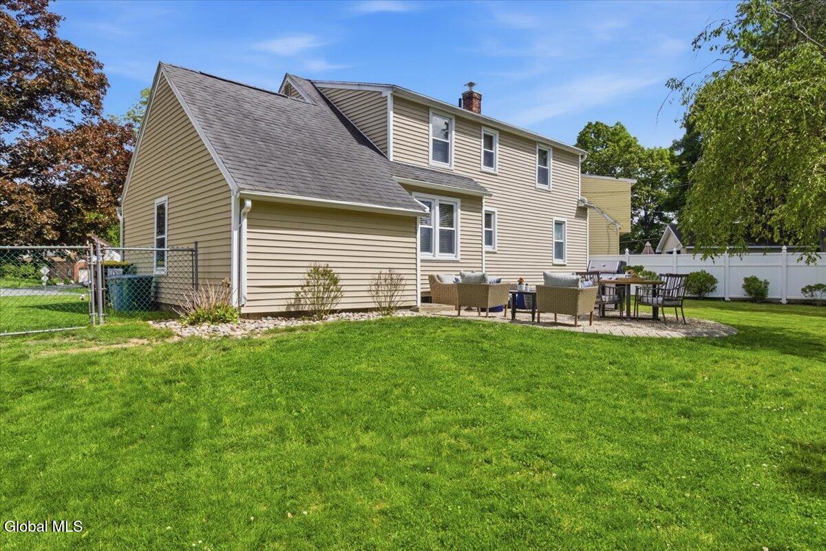 33 Glennon Road Latham NY 12110