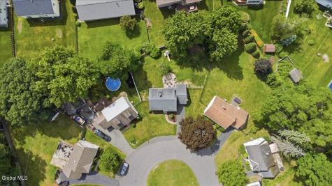 33 Glennon Road Latham NY 12110