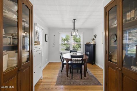 33 Glennon Road Latham NY 12110