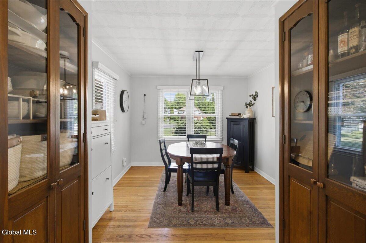 33 Glennon Road Latham NY 12110