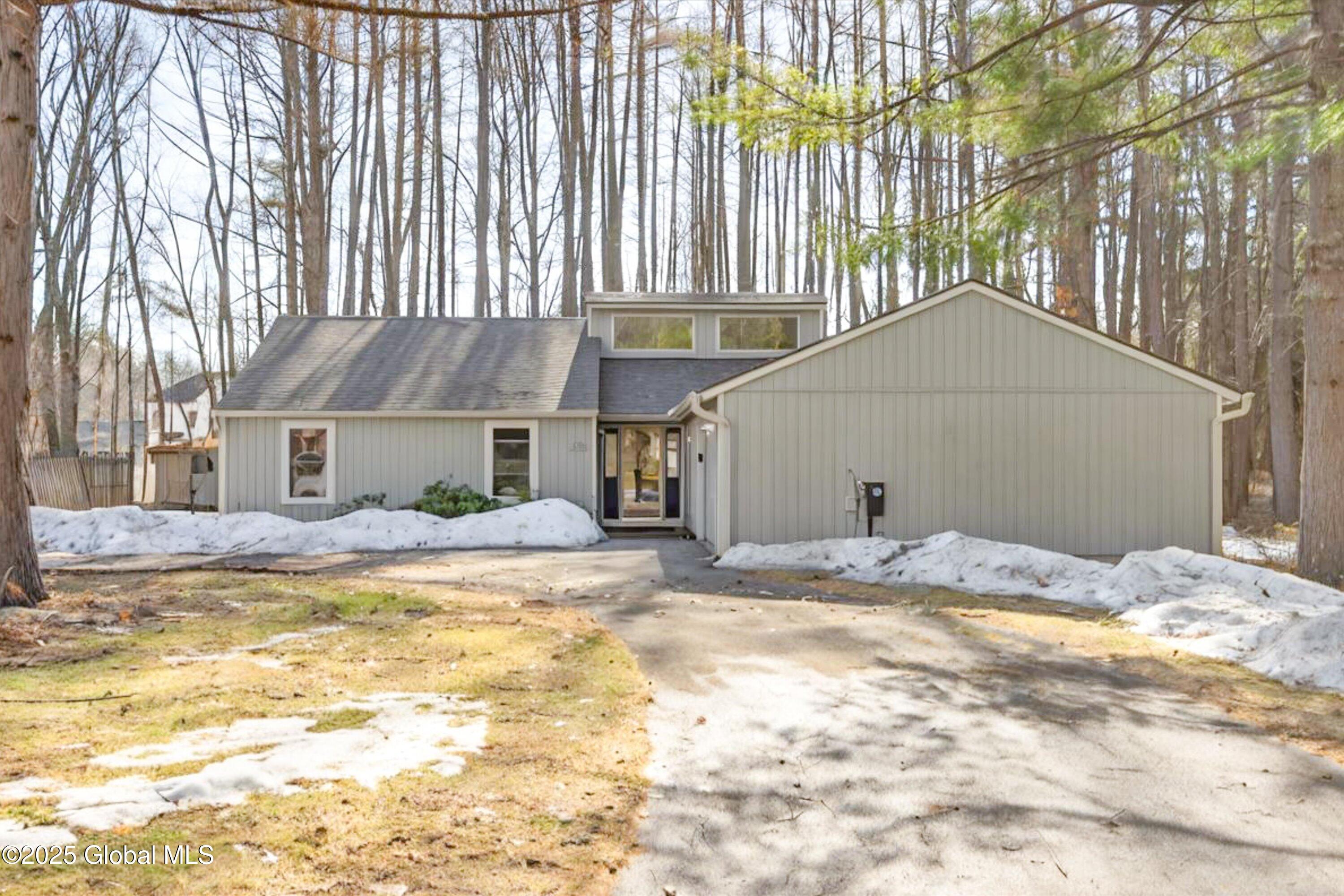 10 Sand Spurrey Road Malta NY 12020