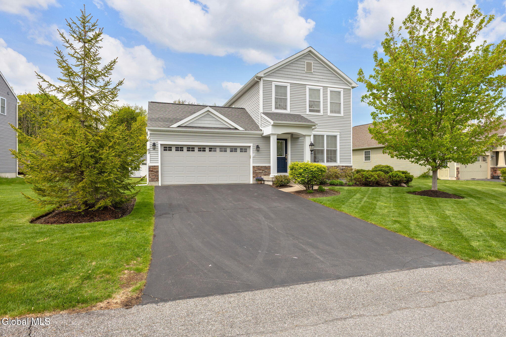 49 Buckingham Lane Cohoes NY 12047