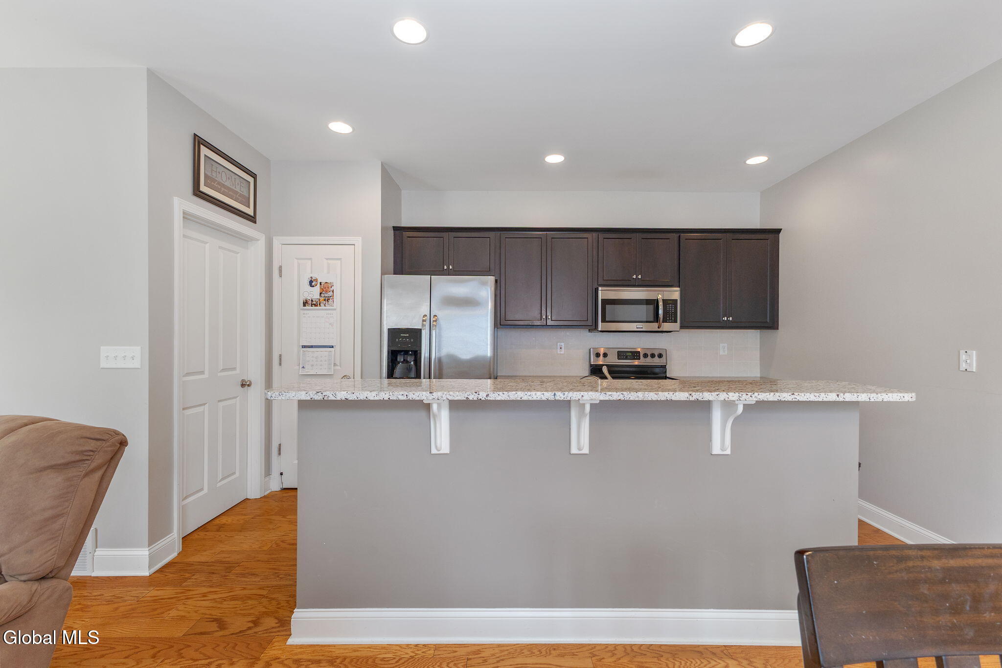 49 Buckingham Lane Cohoes NY 12047