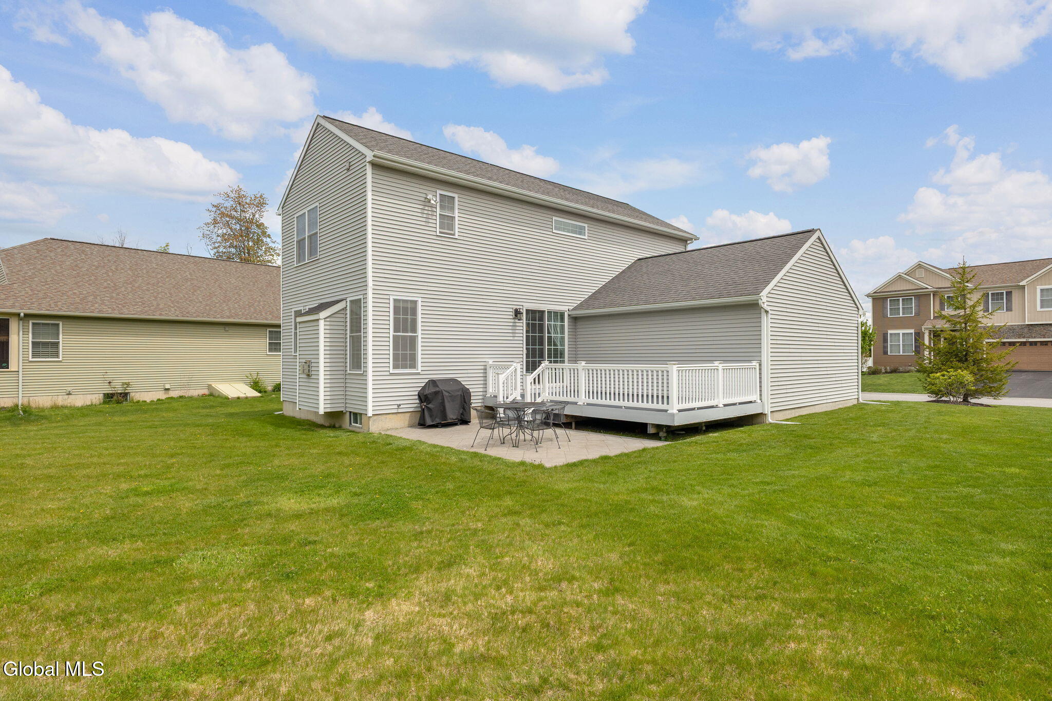 49 Buckingham Lane Cohoes NY 12047