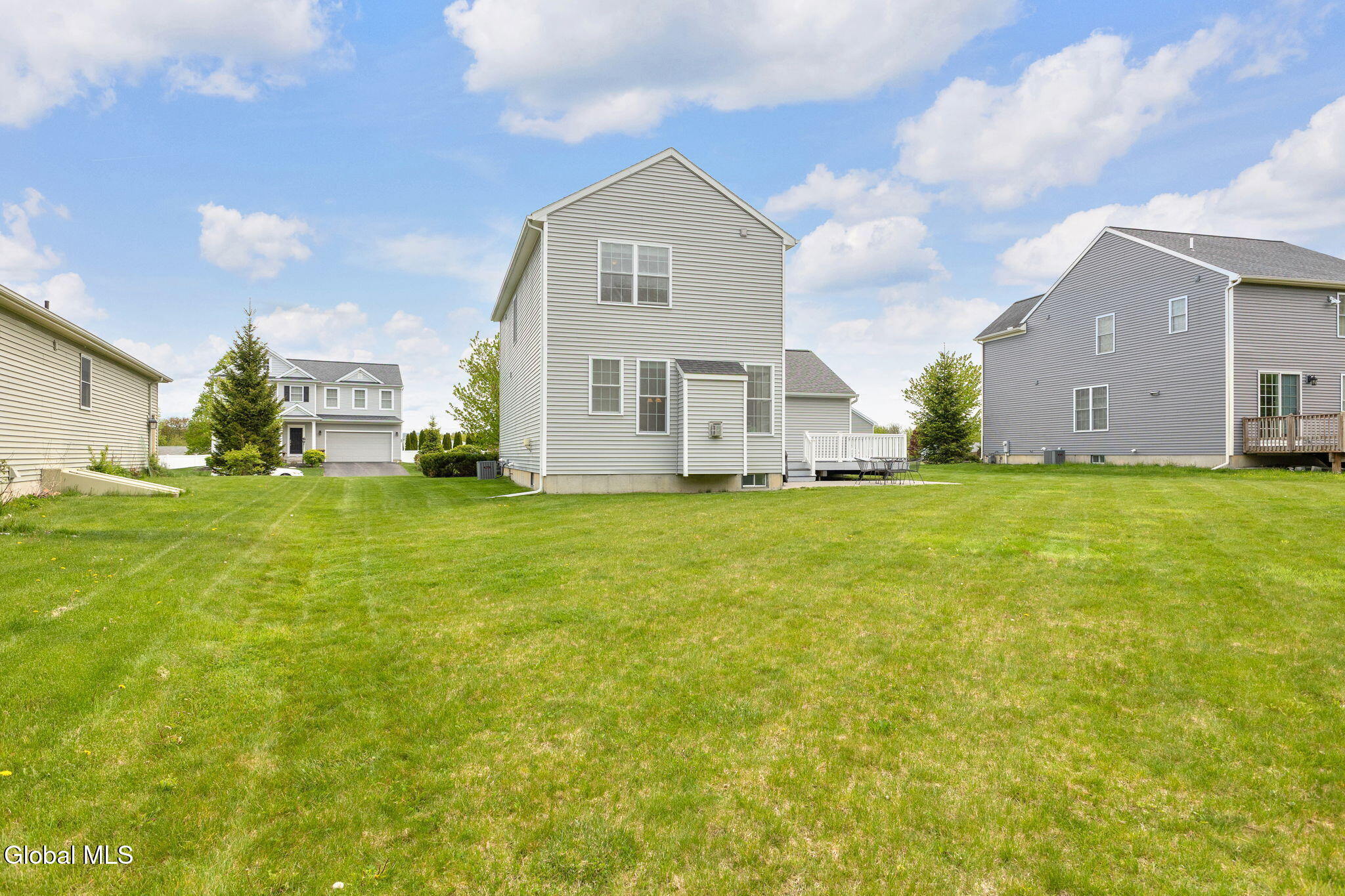 49 Buckingham Lane Cohoes NY 12047
