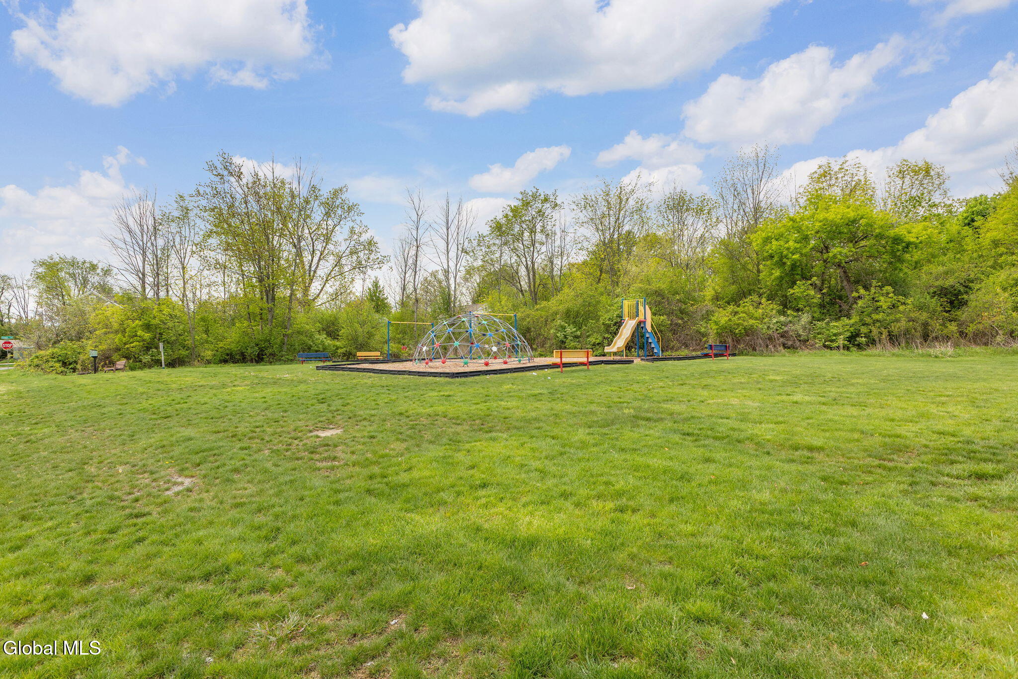 49 Buckingham Lane Cohoes NY 12047