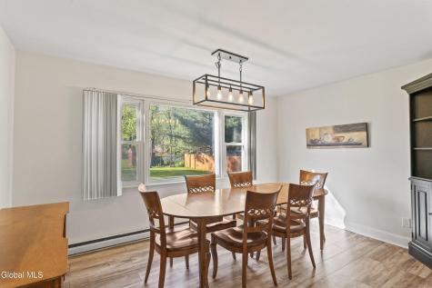 14 Marie Parkway Loudonville NY 12211