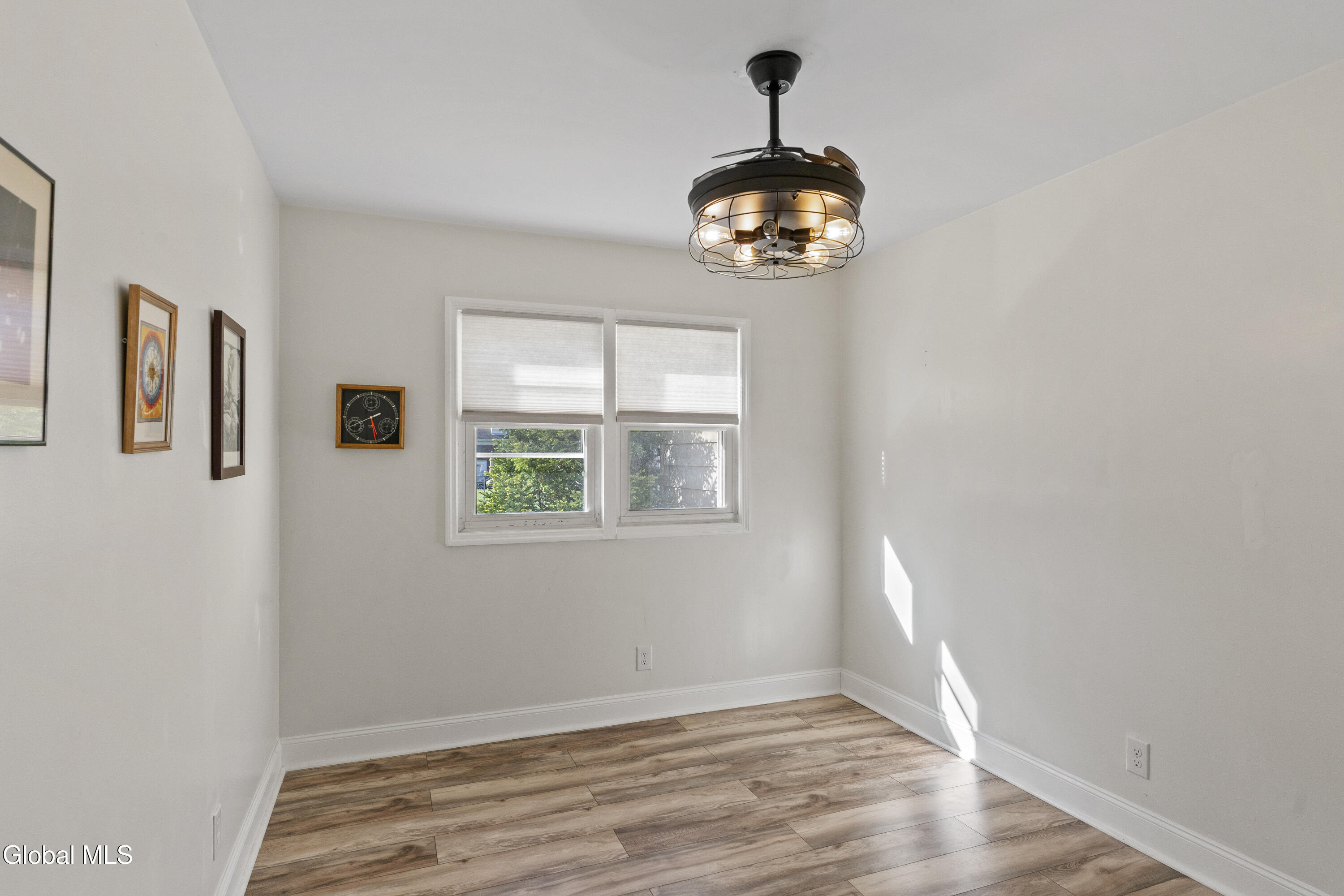 14 Marie Parkway Loudonville NY 12211