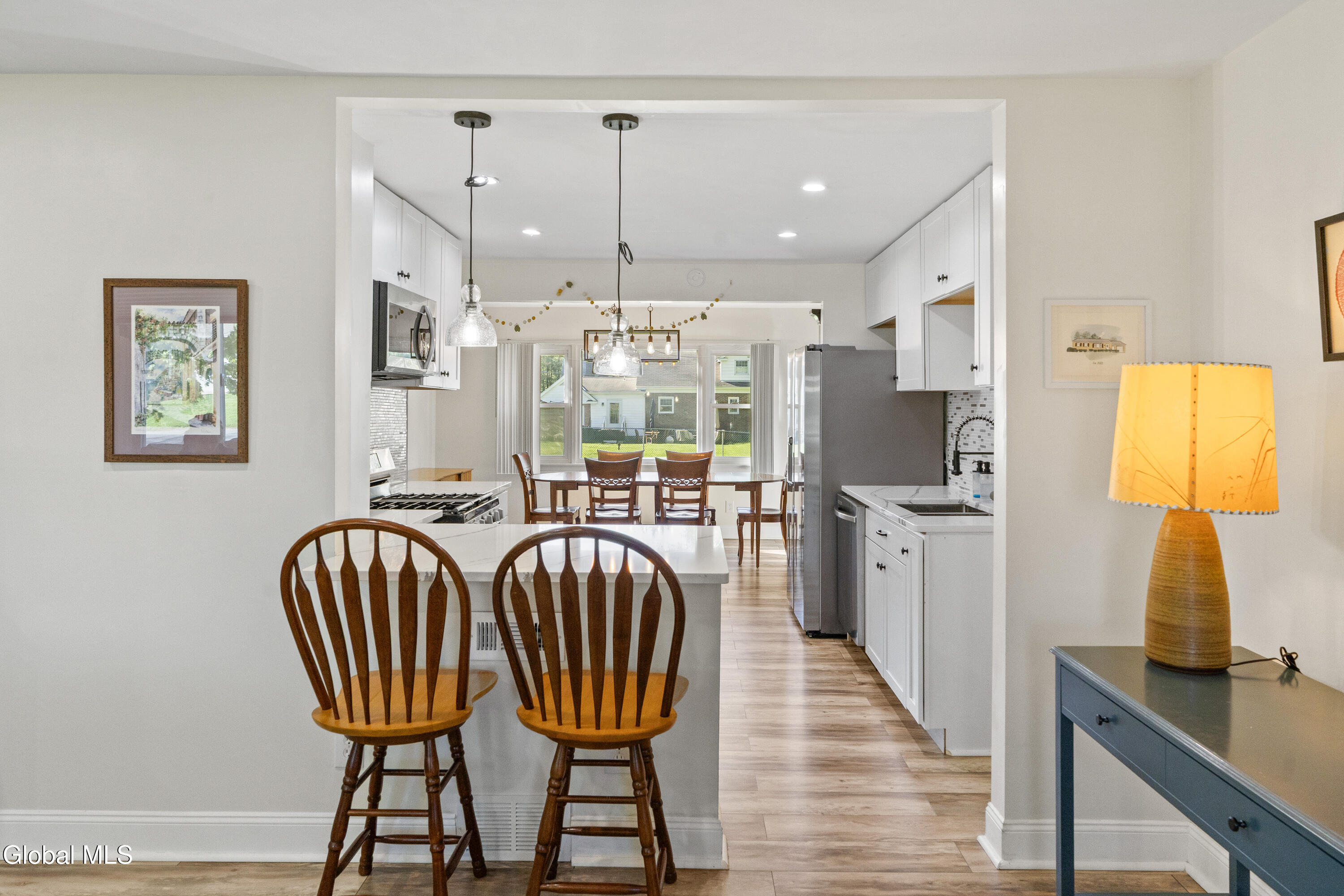 14 Marie Parkway Loudonville NY 12211