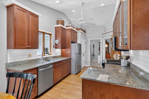 158 Palmer Drive Ravena NY 12143