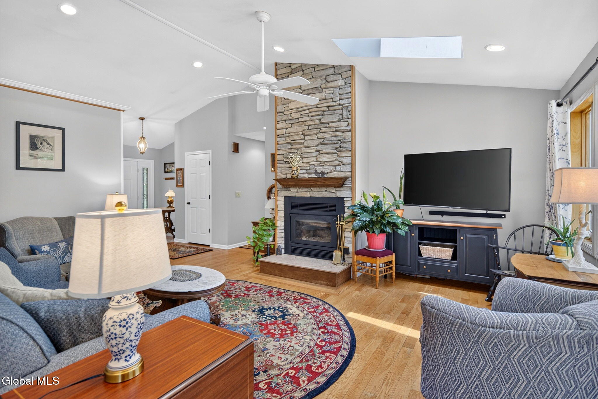 158 Palmer Drive Ravena NY 12143