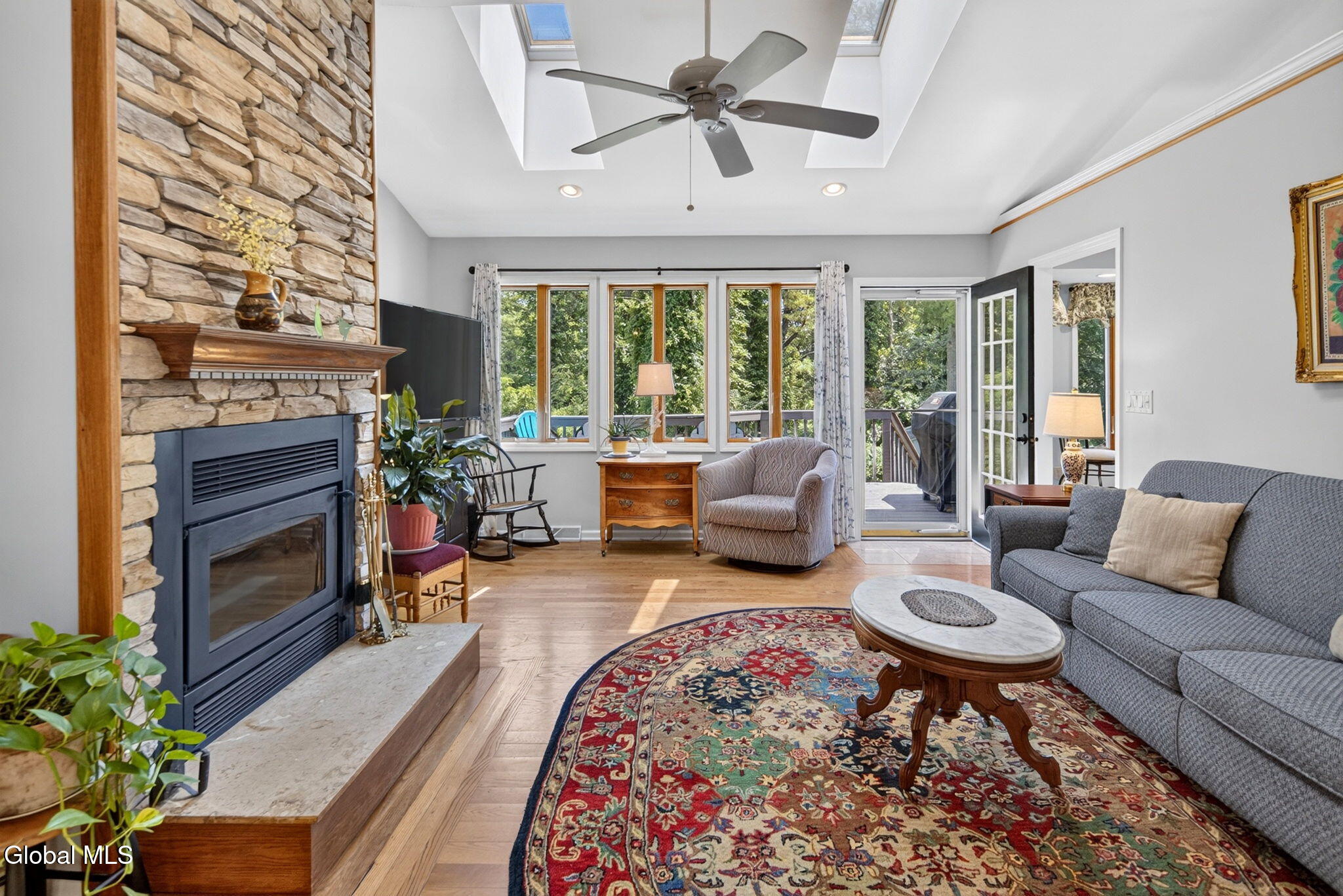 158 Palmer Drive Ravena NY 12143