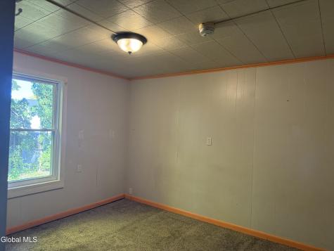 152 Kingsboro Avenue Gloversville NY 12078