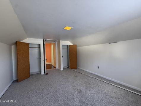 152 Kingsboro Avenue Gloversville NY 12078
