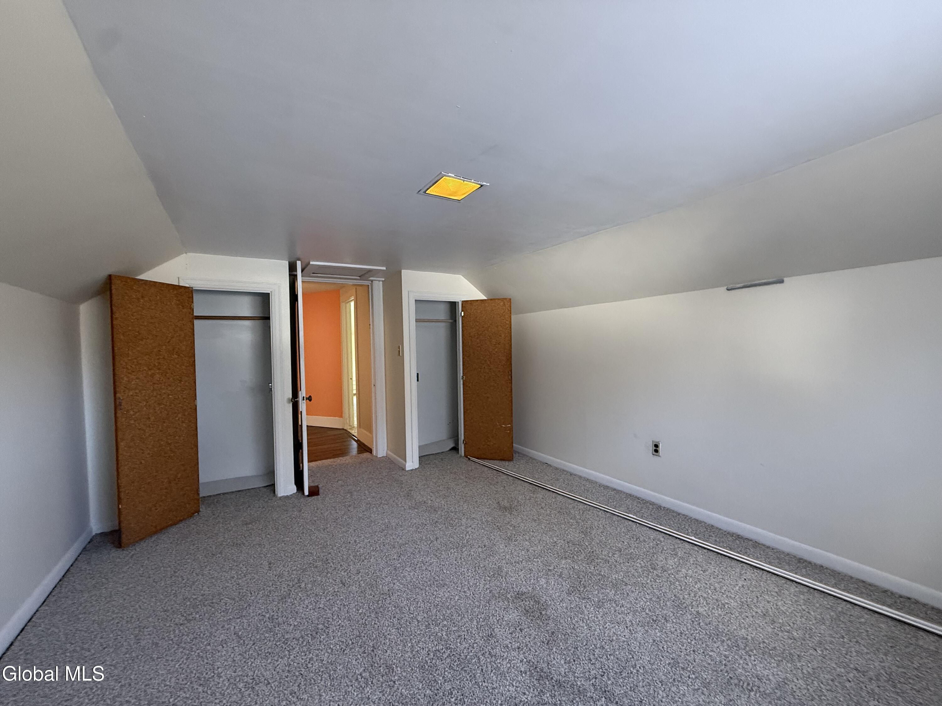 152 Kingsboro Avenue Gloversville NY 12078