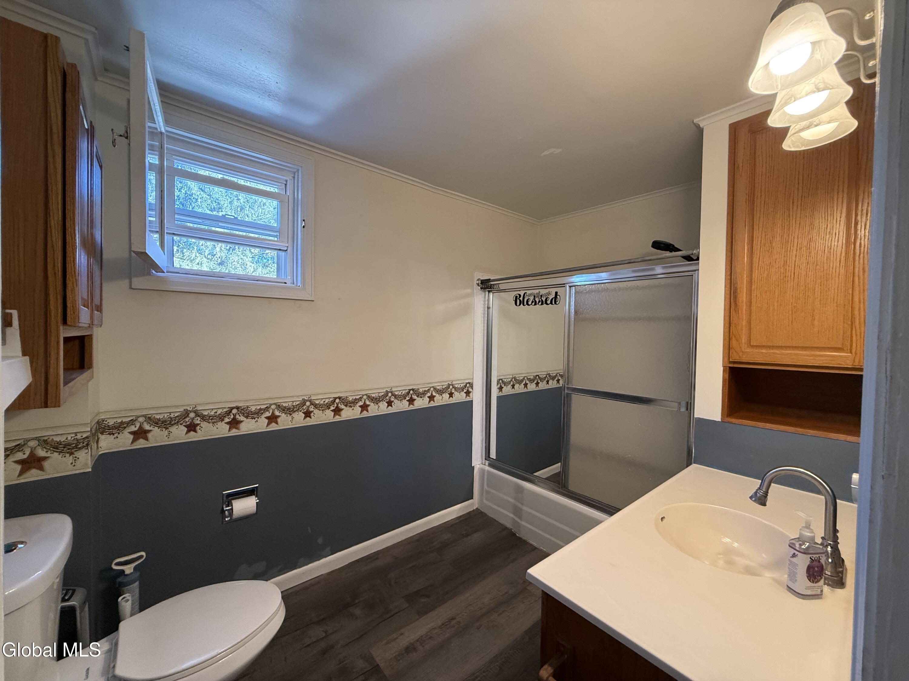 152 Kingsboro Avenue Gloversville NY 12078