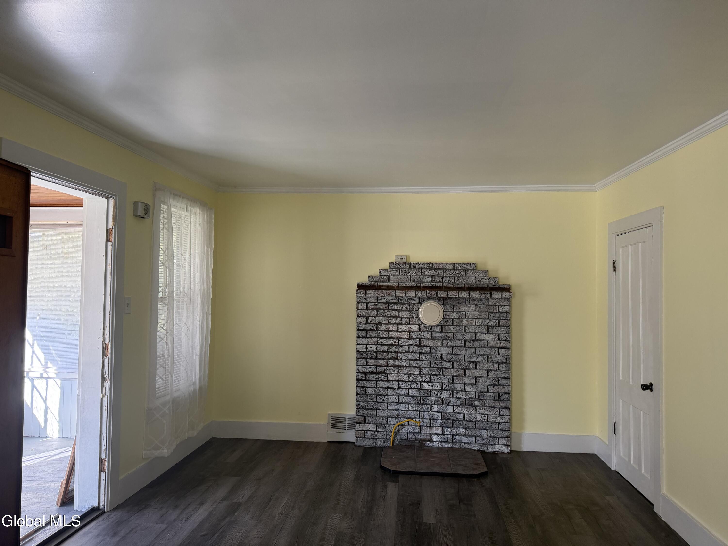 152 Kingsboro Avenue Gloversville NY 12078