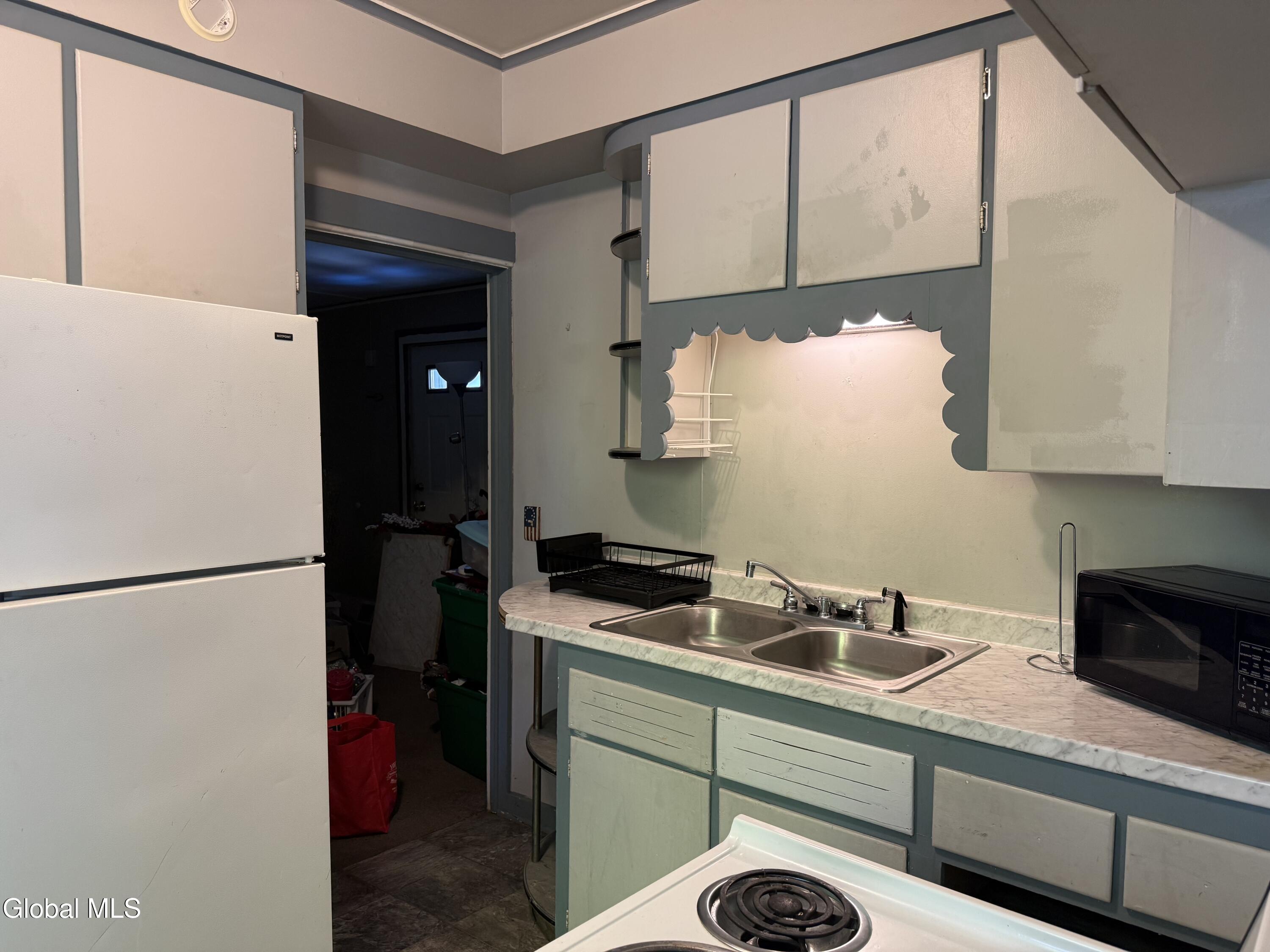 152 Kingsboro Avenue Gloversville NY 12078