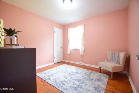 18 Esopus Drive Clifton Park NY 12065
