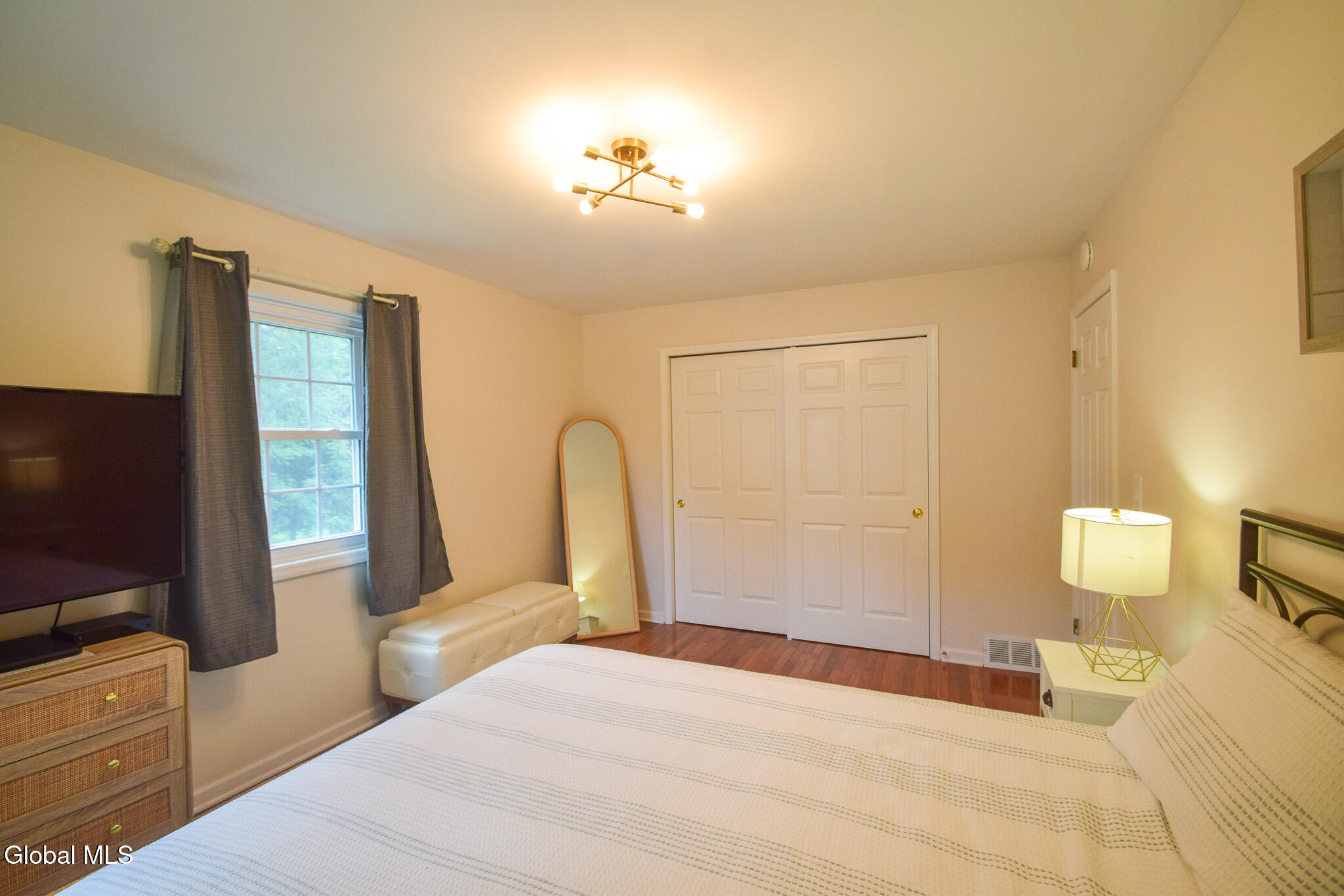 18 Esopus Drive Clifton Park NY 12065