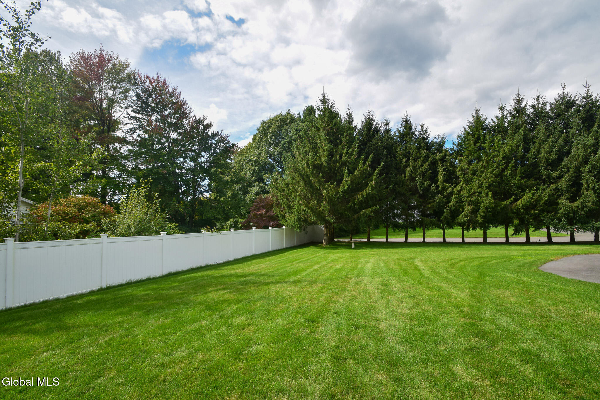 18 Esopus Drive Clifton Park NY 12065