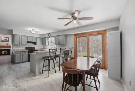 24 Squire Road Schenectady NY 12304