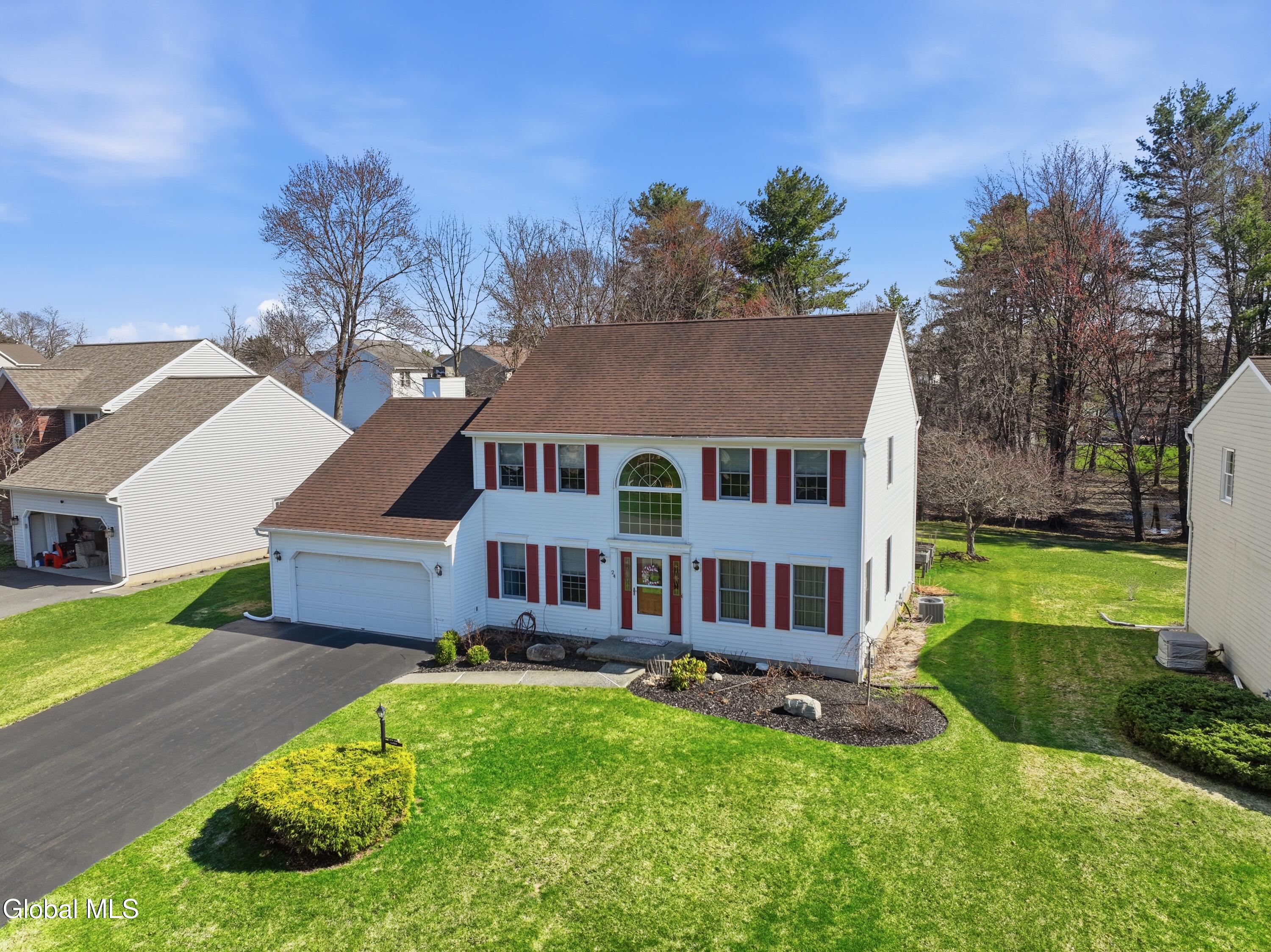24 Squire Road Schenectady NY 12304