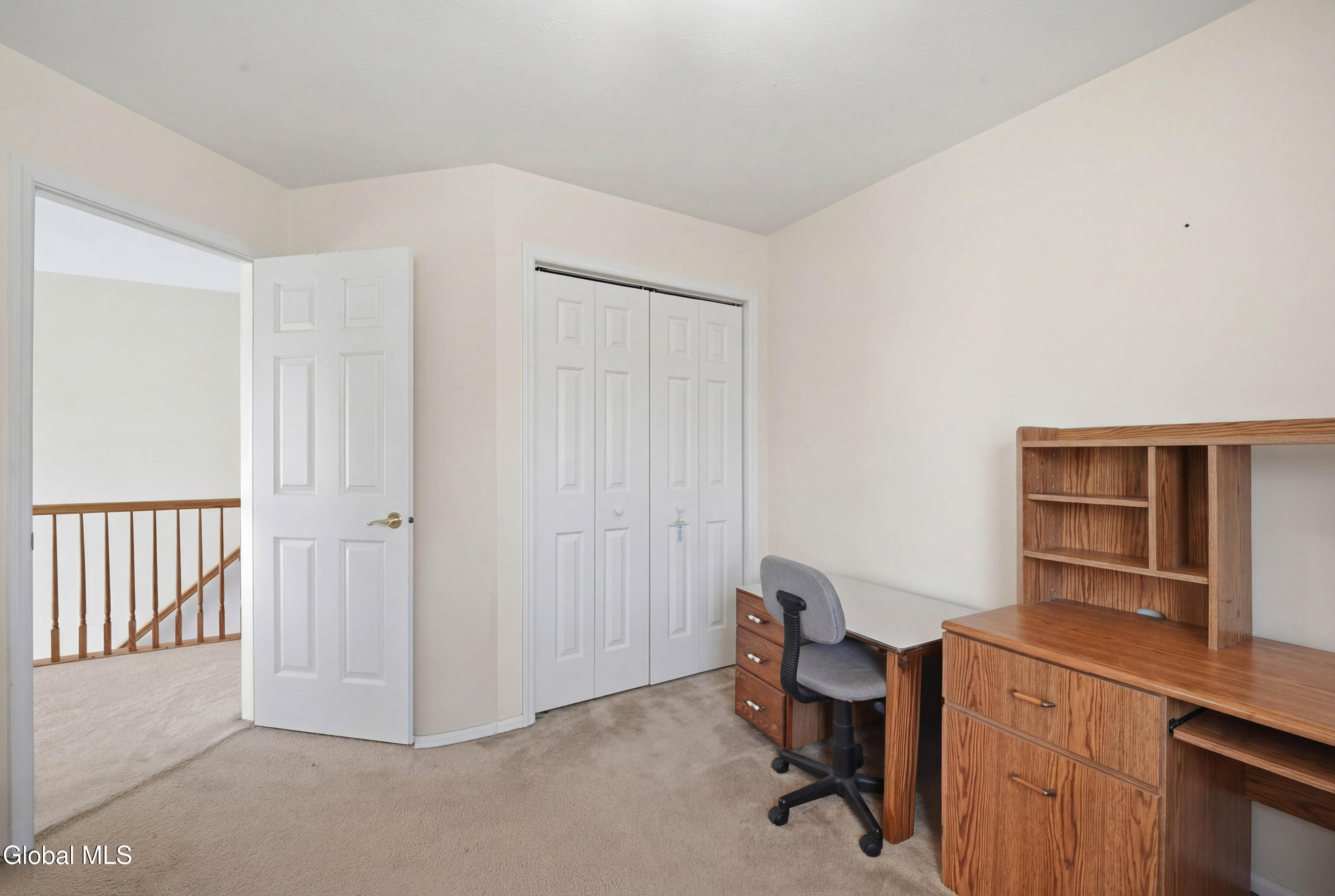 24 Squire Road Schenectady NY 12304