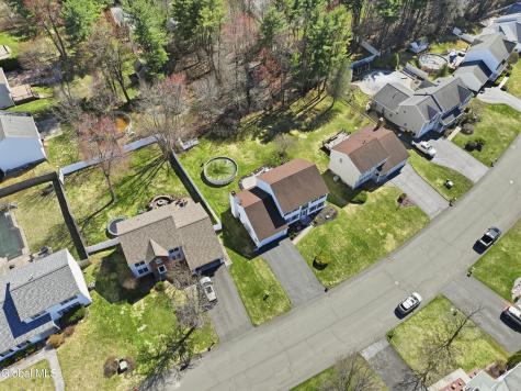24 Squire Road Schenectady NY 12304