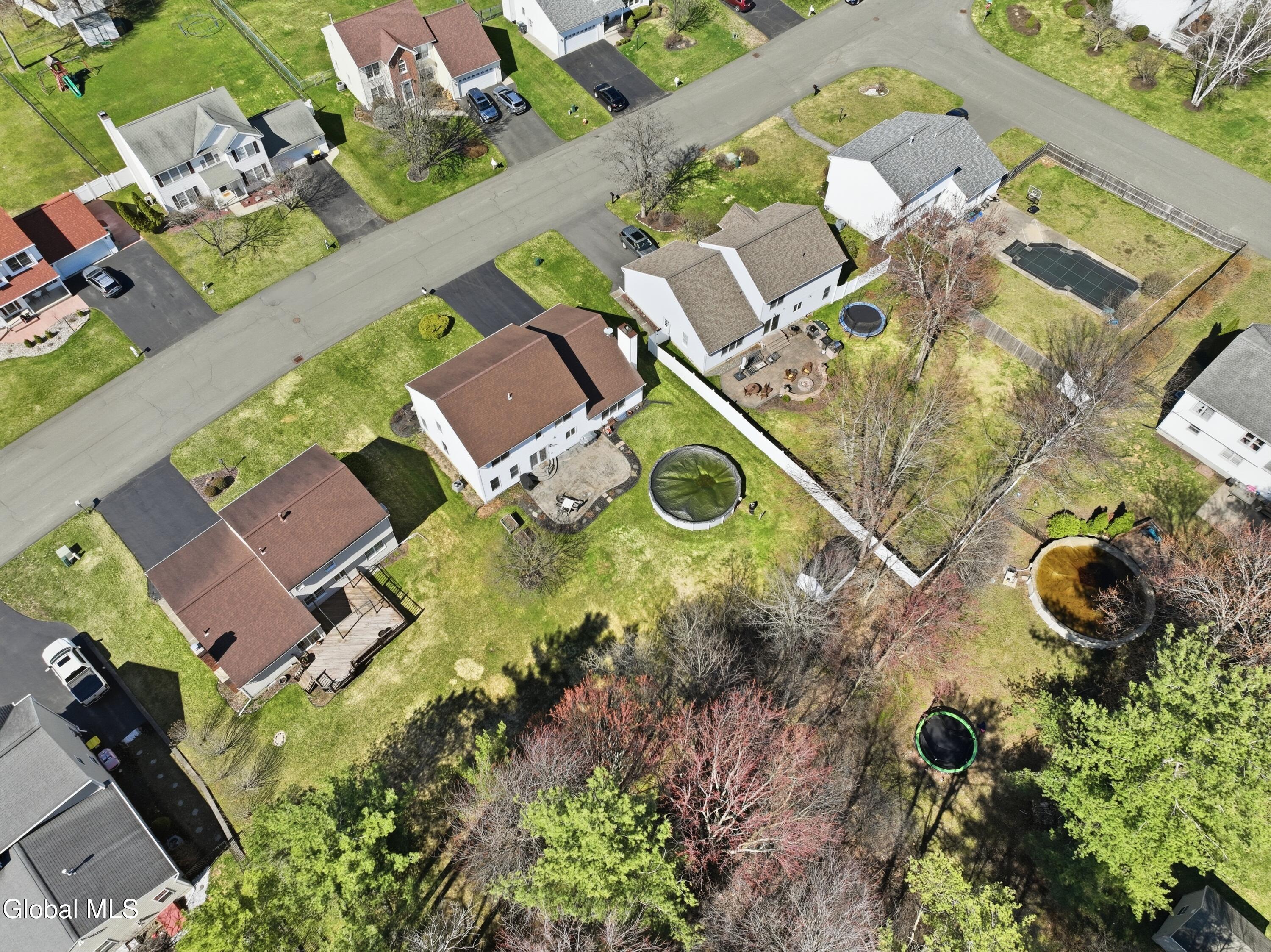 24 Squire Road Schenectady NY 12304