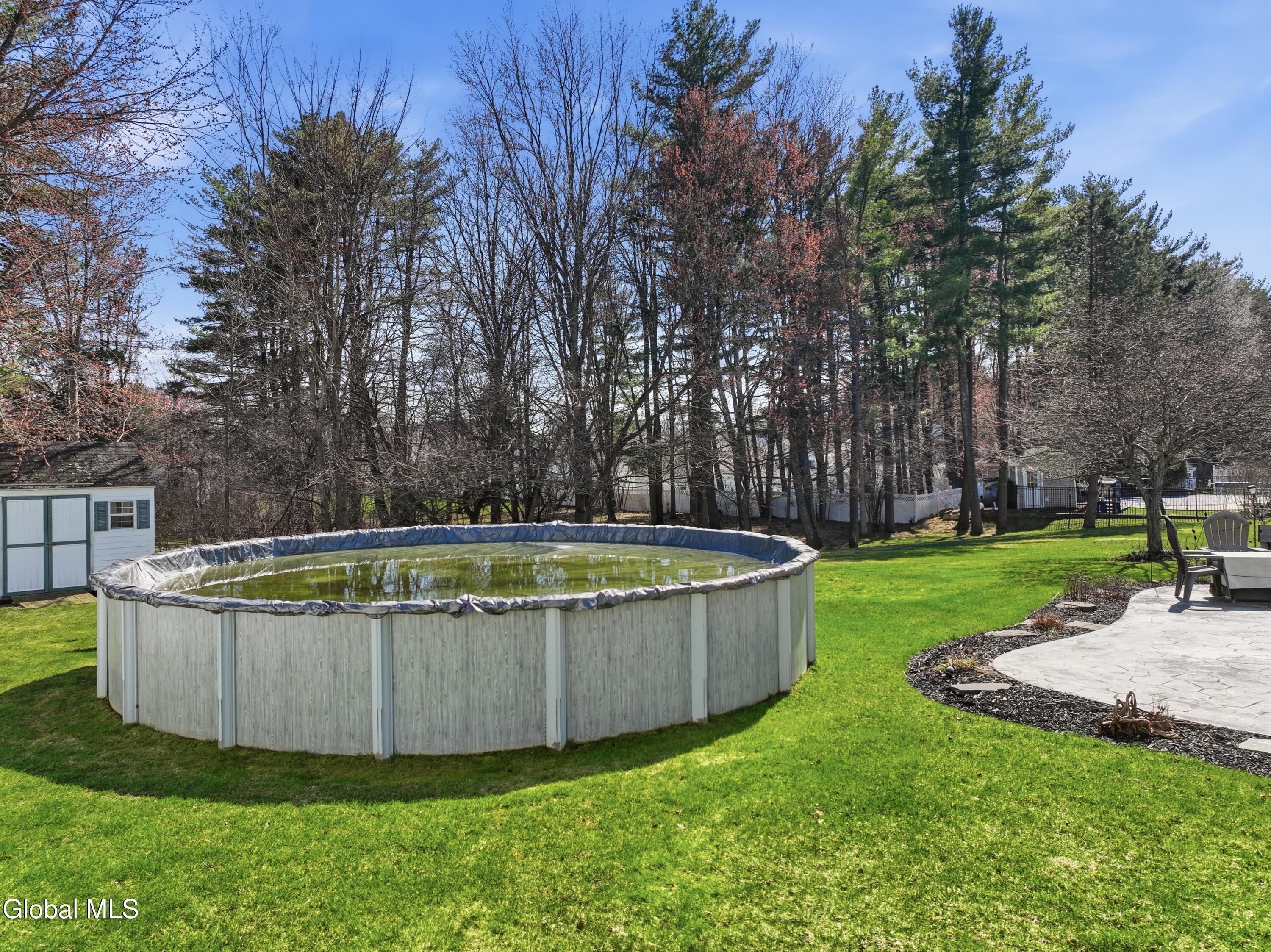 24 Squire Road Schenectady NY 12304
