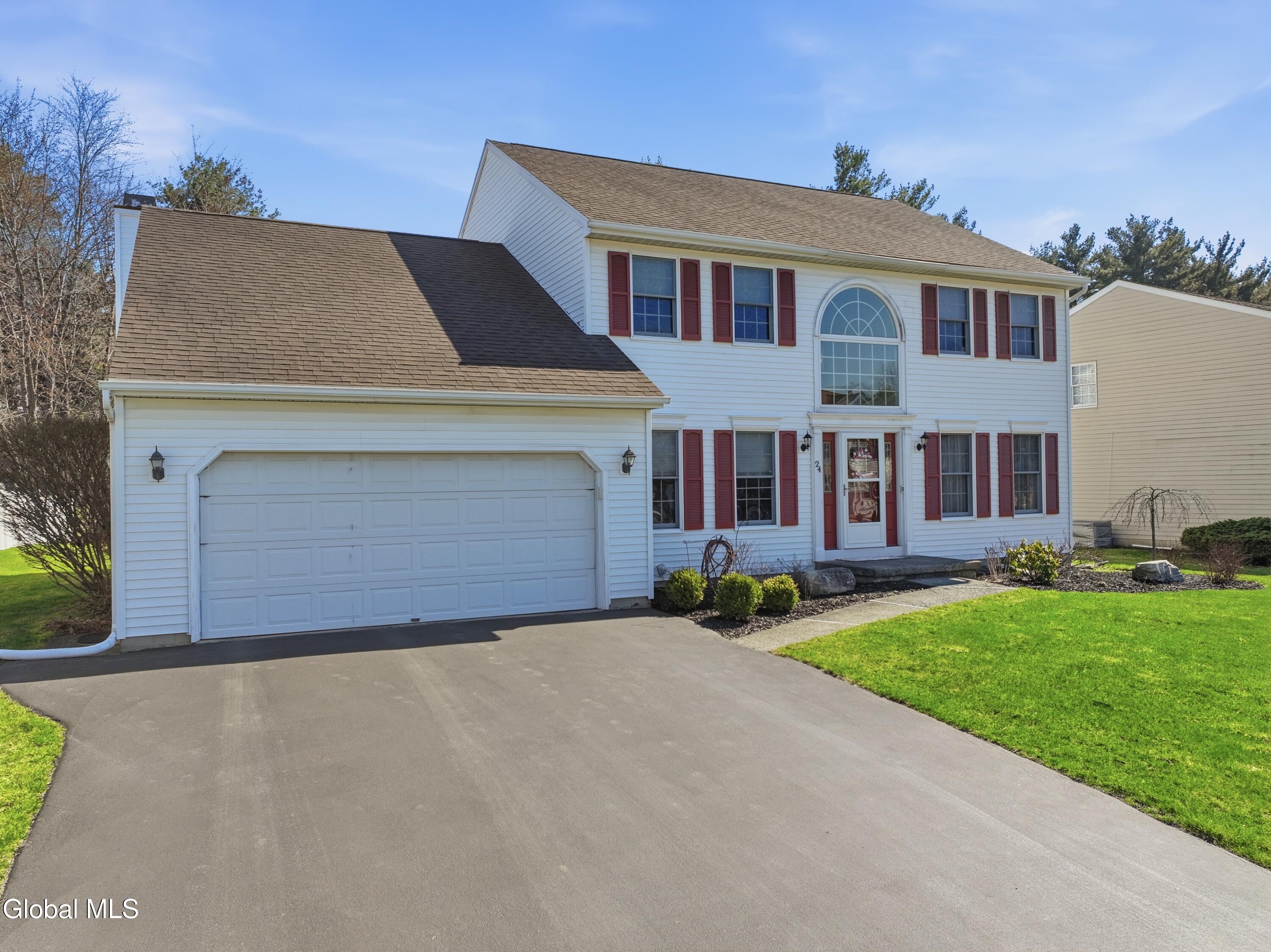 24 Squire Road Schenectady NY 12304