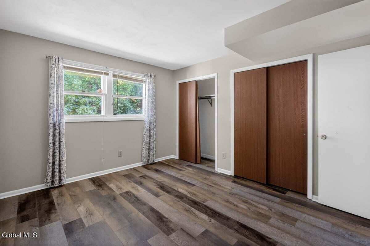 2B Deer Creek Clifton Park NY 12065