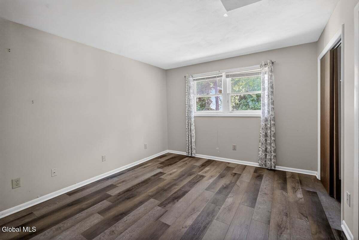 2B Deer Creek Clifton Park NY 12065