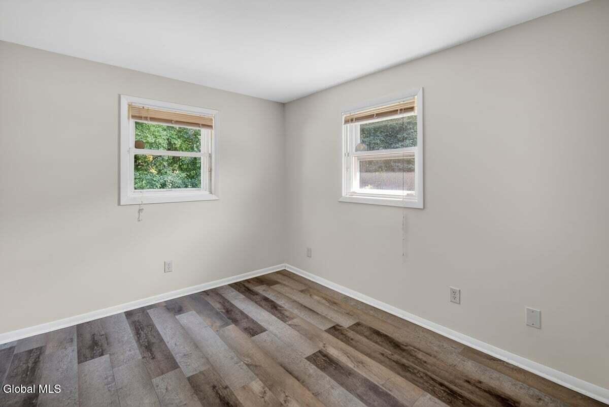 2B Deer Creek Clifton Park NY 12065