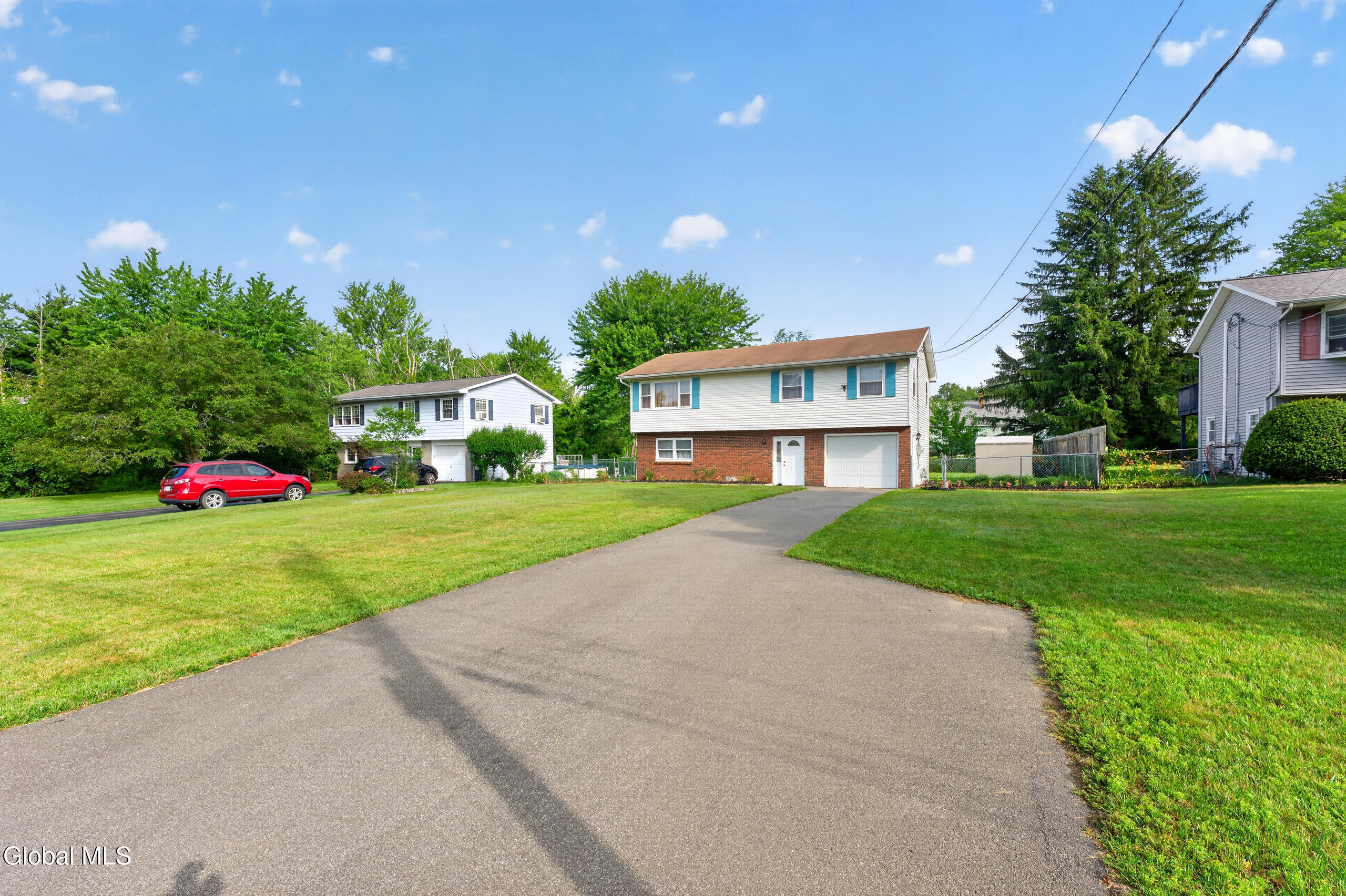 6 Theresa Ann Court Albany NY 12205