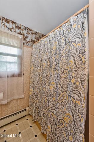 6 Theresa Ann Court Albany NY 12205