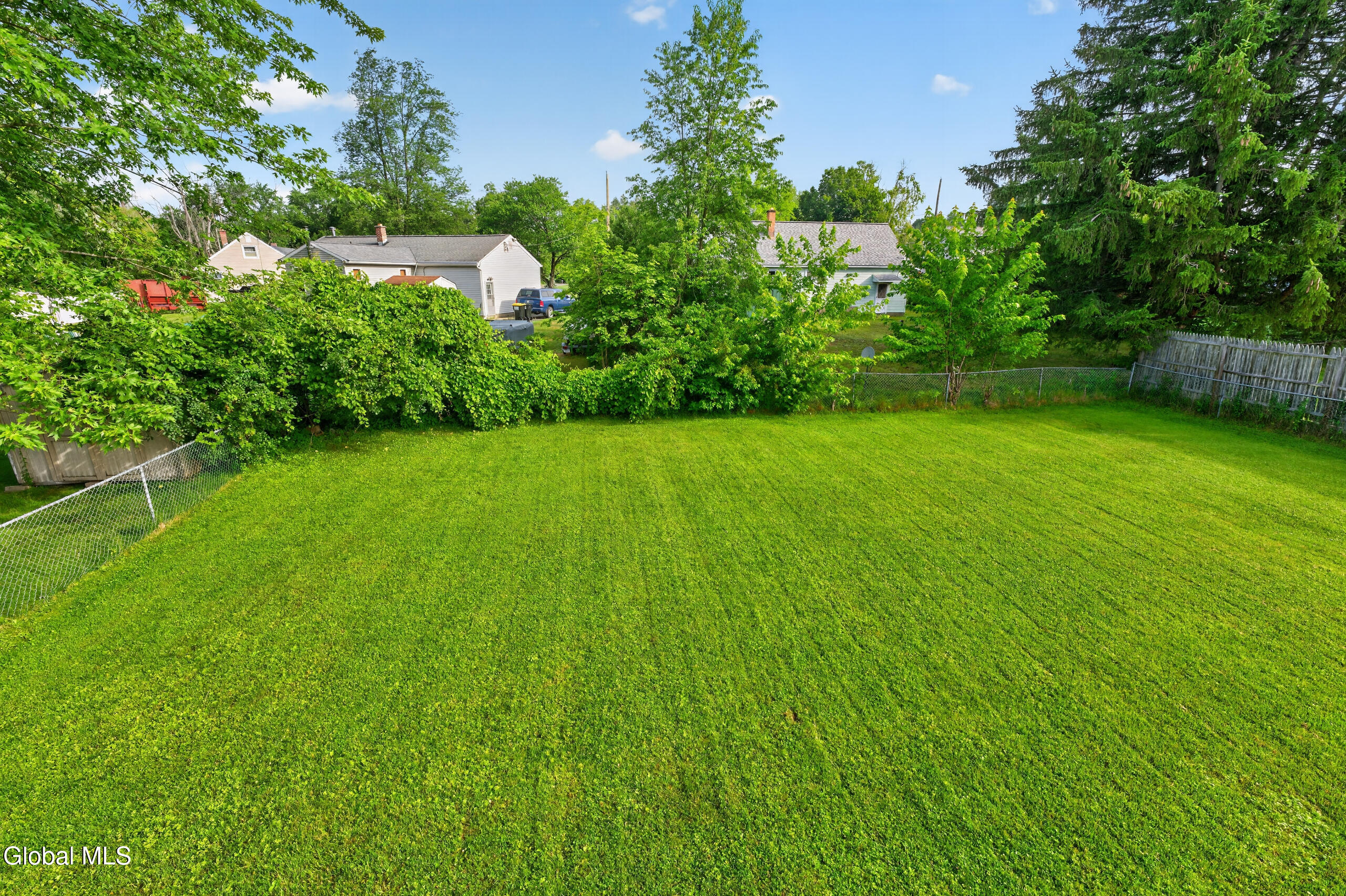 6 Theresa Ann Court Albany NY 12205