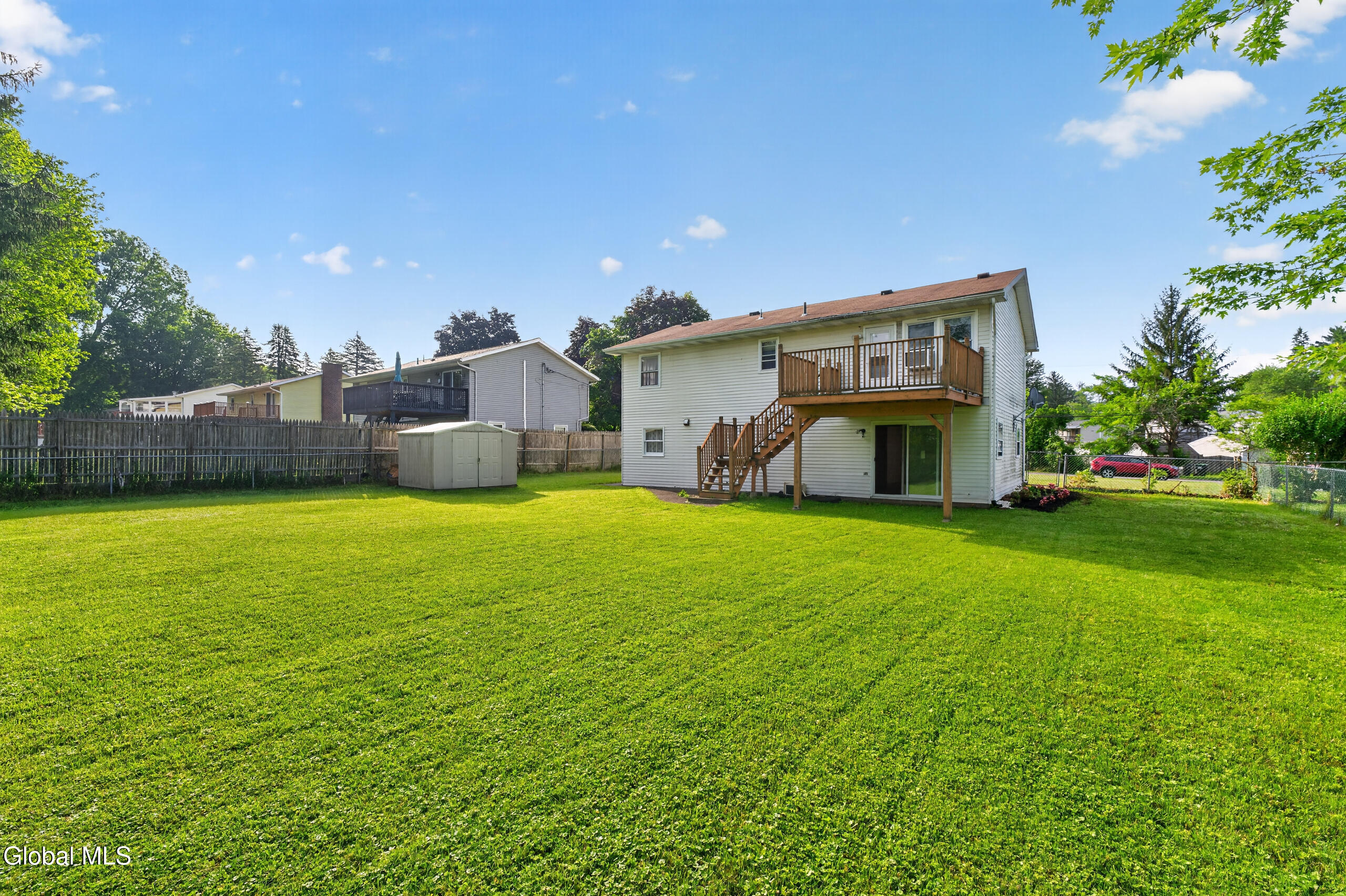 6 Theresa Ann Court Albany NY 12205