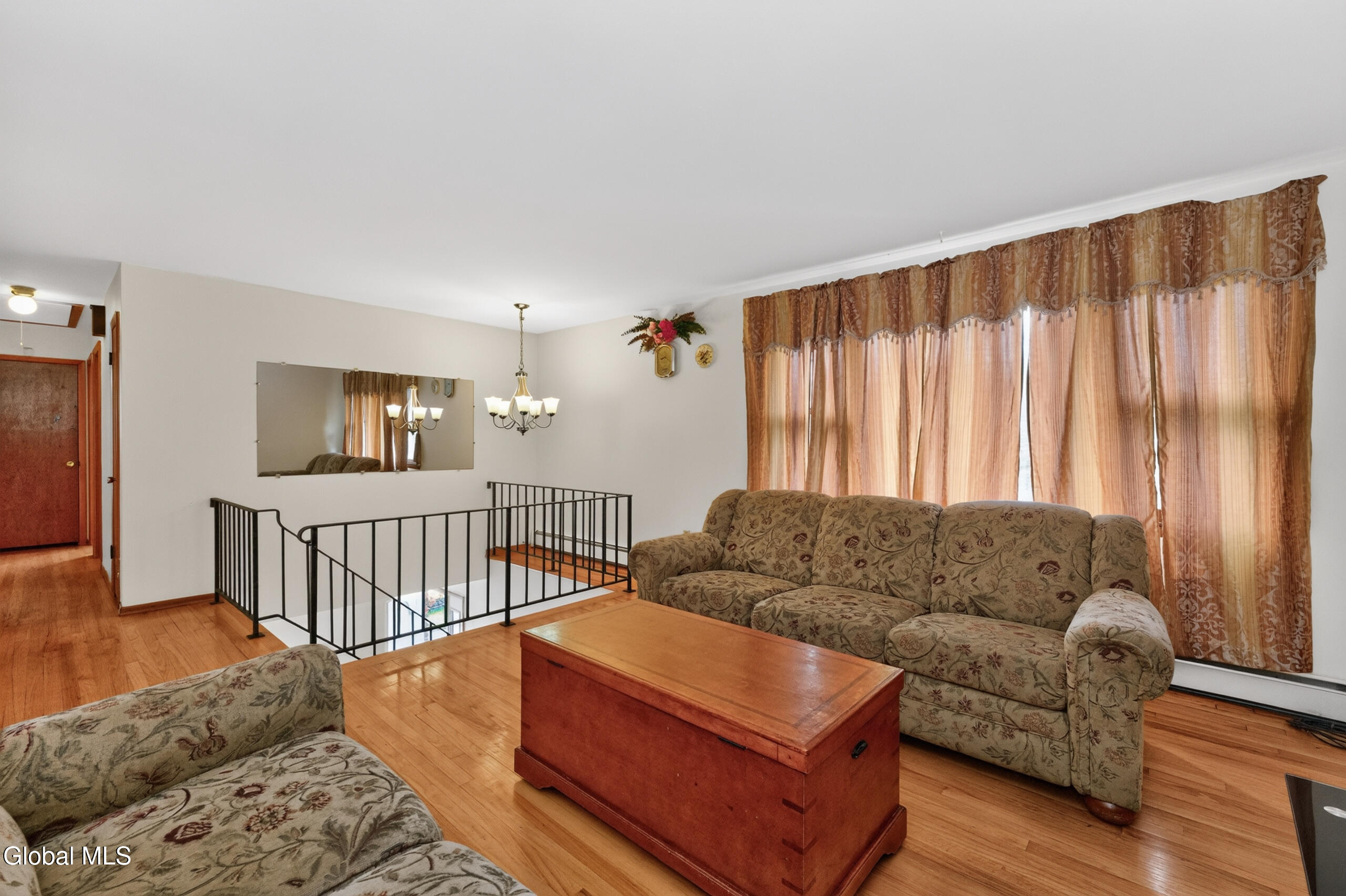 6 Theresa Ann Court Albany NY 12205