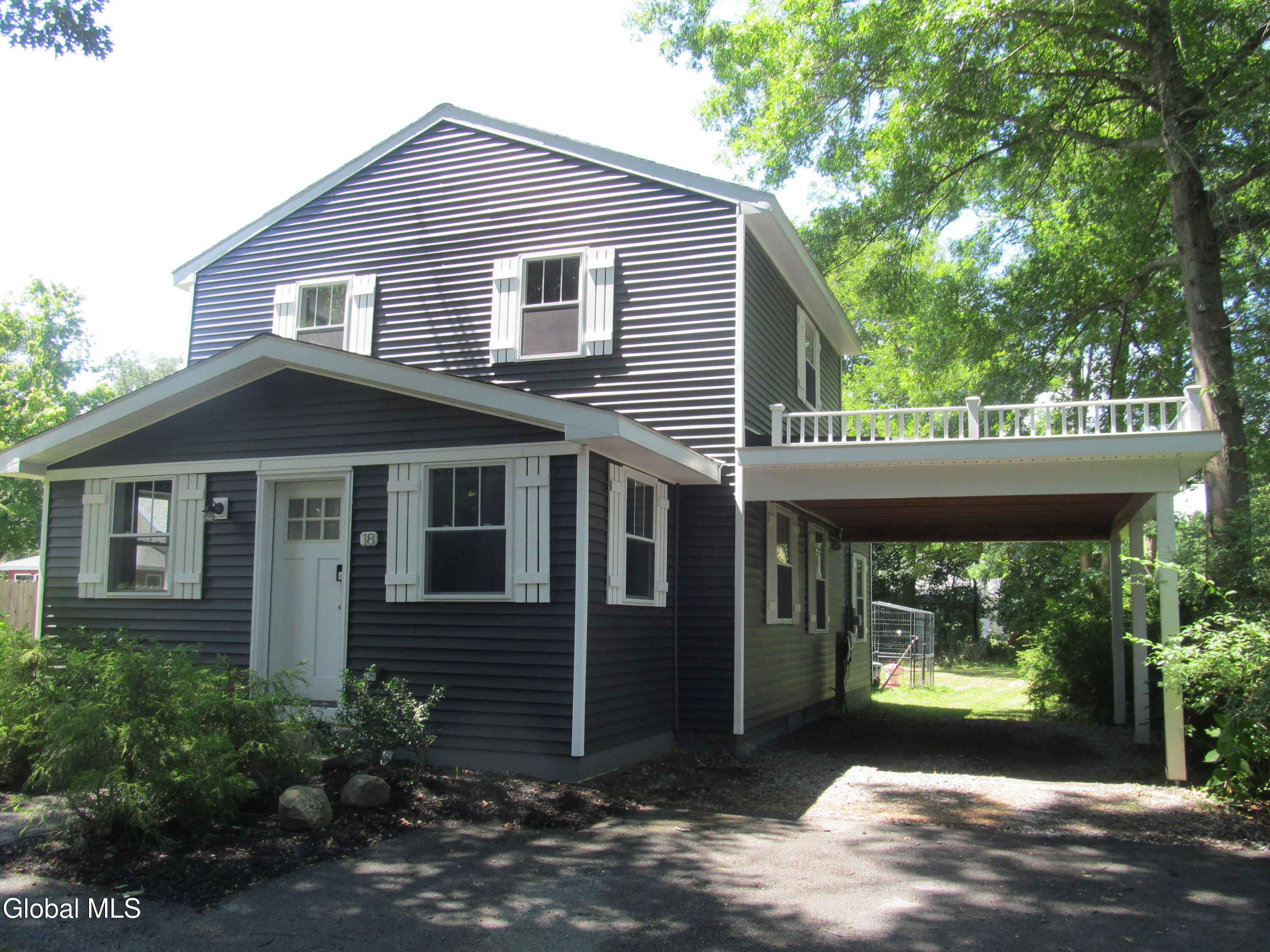 18 Valleyview Avenue Rotterdam NY 12306