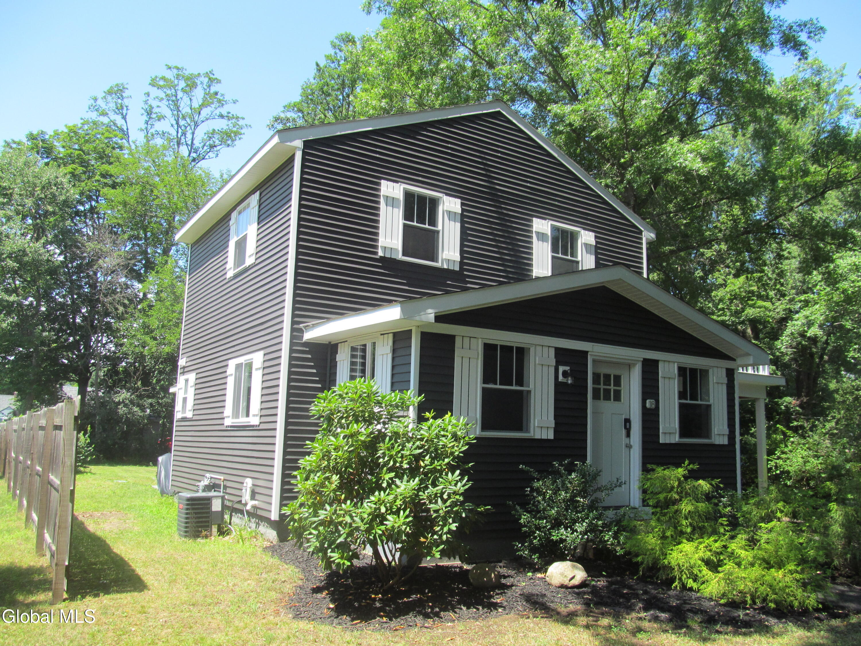 18 Valleyview Avenue Rotterdam NY 12306