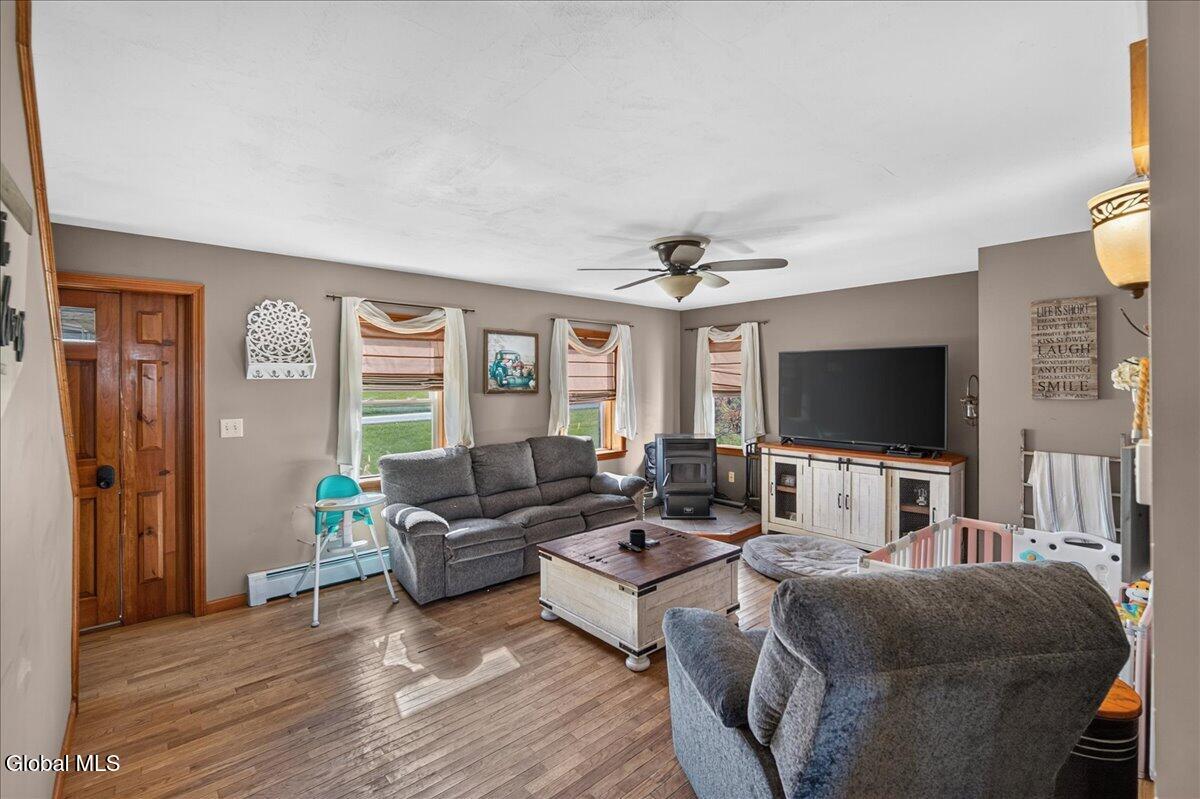 3583 Ny-196 Fort Ann NY 12827